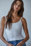 Avery Padded V-Neck Seamless