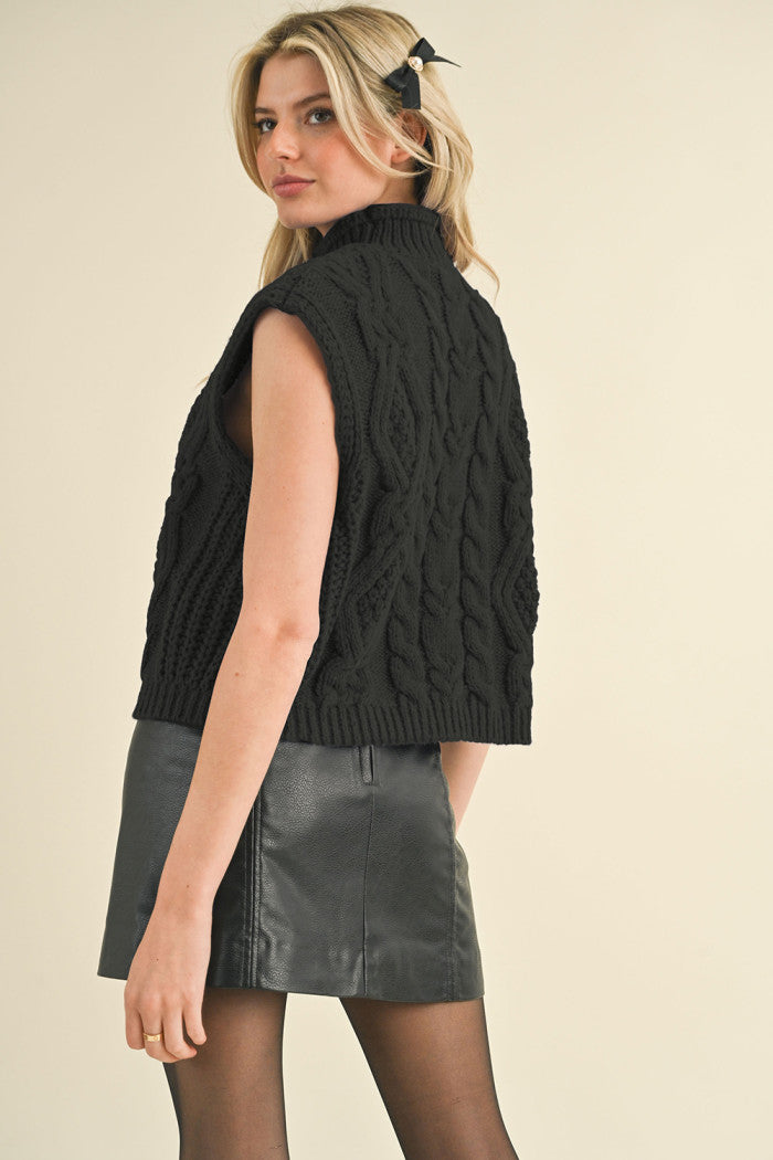 Chunky Cable Knit Vest